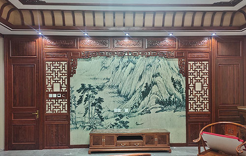 三亚中式仿古别墅客厅背景墙花格木作装饰